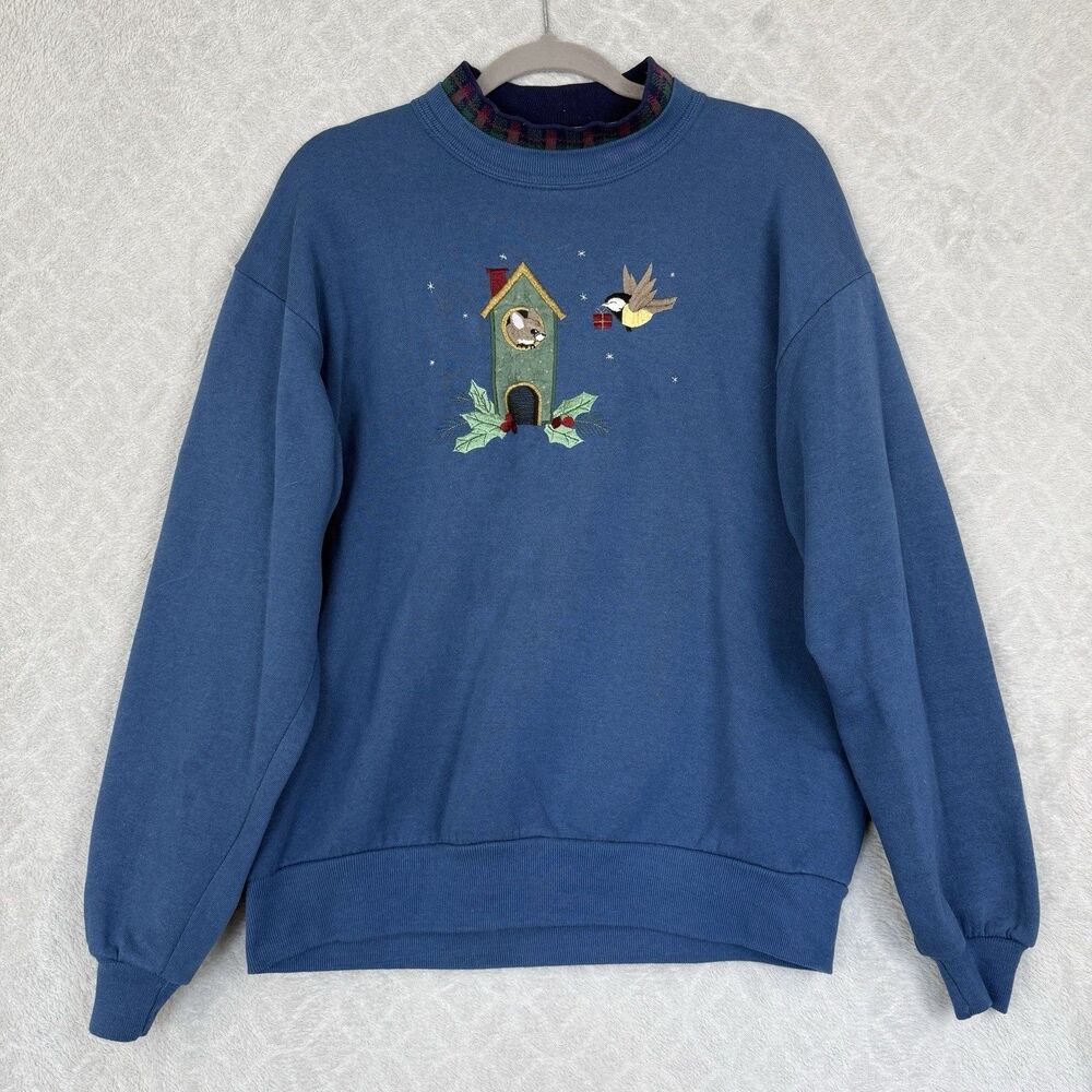 Vtg 90s Crewneck Sweatshirt Womens L Blue Bird Squirrel Winter Holiday Grandma